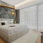 One Luxury - Floreasca Towers アパート ブカレスト