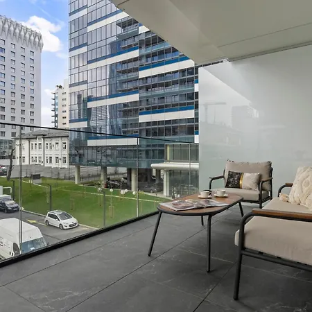 One Luxury - Floreasca Towers Bukurešť