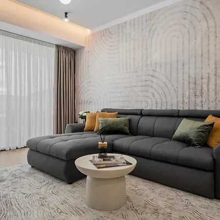 One Luxury - Floreasca Towers Apartmán
