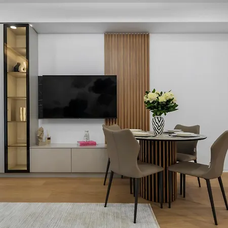 One Luxury - Floreasca Towers * Bukurešť