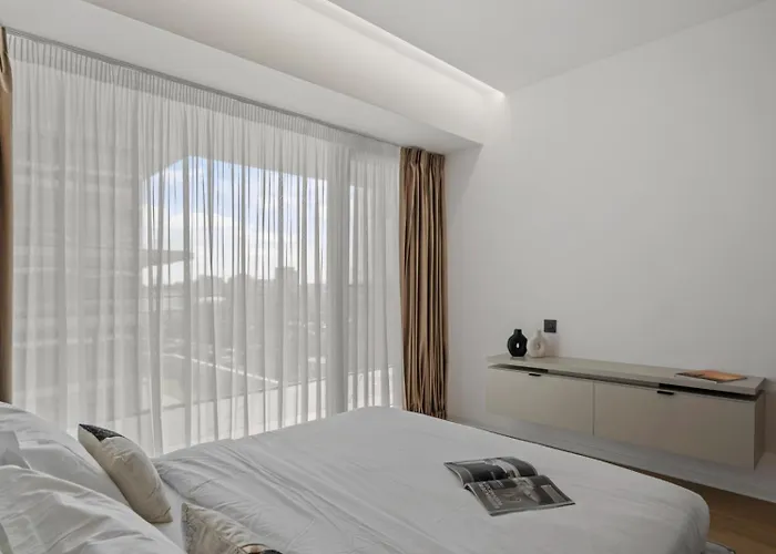One Luxury - Floreasca Towers Apartment