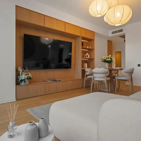 One Luxury - Floreasca Towers Apartament Bucureşti