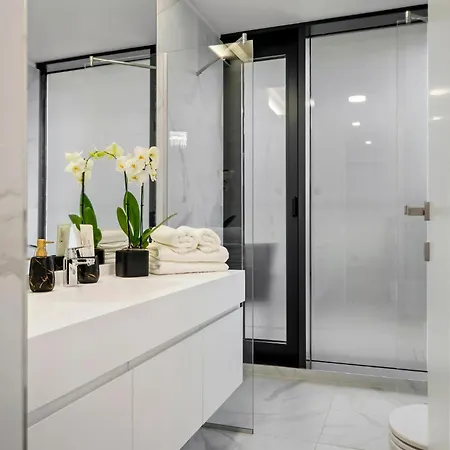 Appartamento One Luxury - Floreasca Towers *
