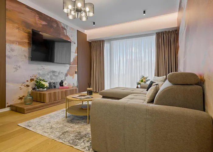 Apartment One Luxury - Floreasca Towers